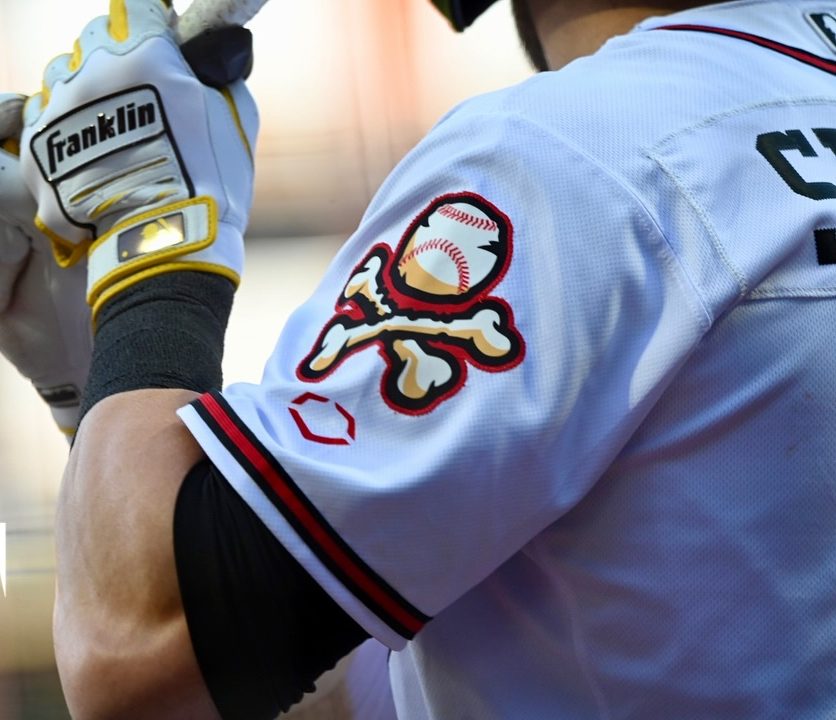 EP Chihuahuas: Chihuahuas Win 9-3 on Opening Day against River Cats
